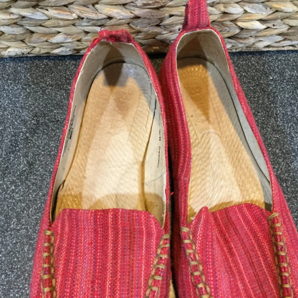 Born Red Espadrille Flats